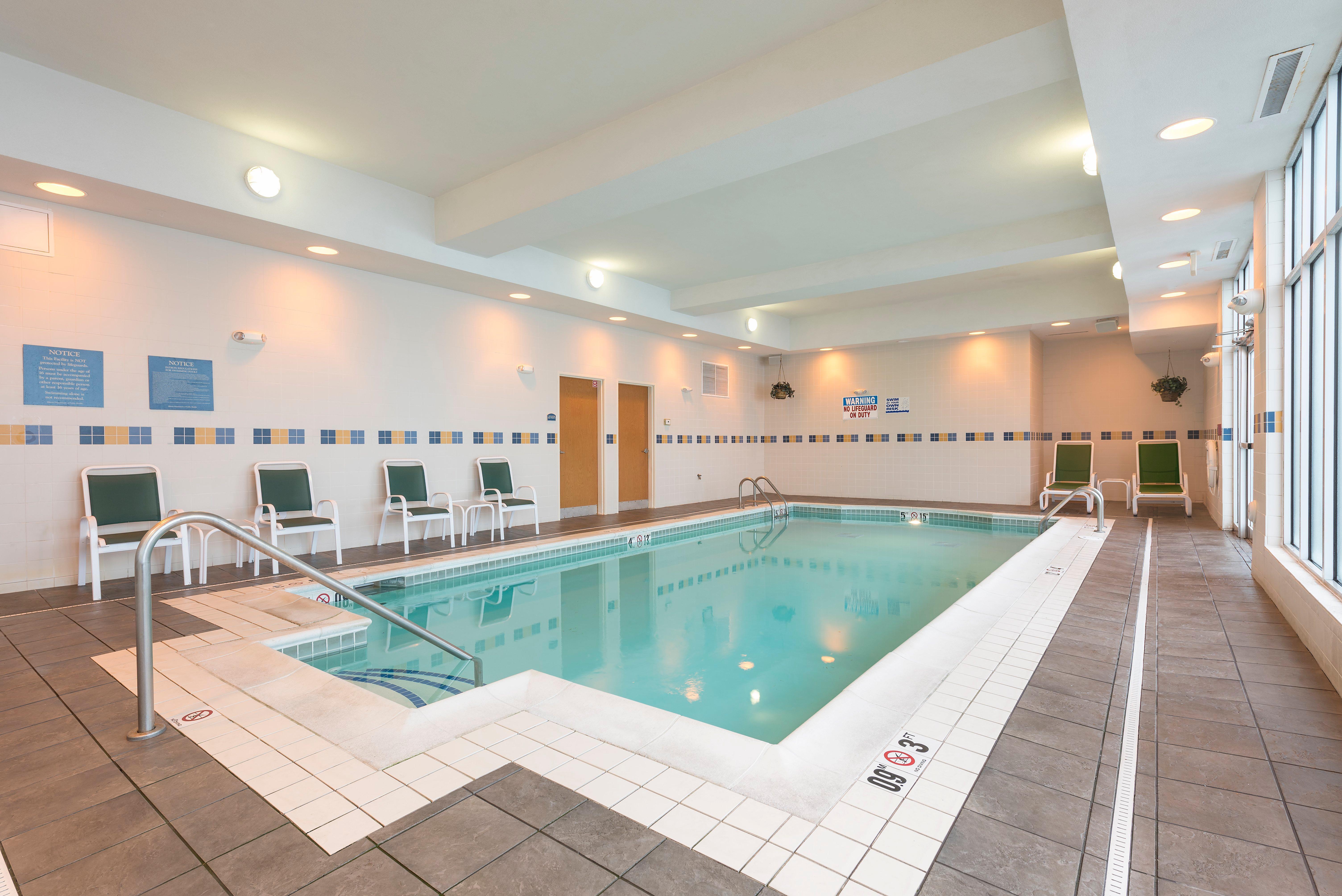 Holiday Inn Aurora North - Naperville By Ihg Dış mekan fotoğraf